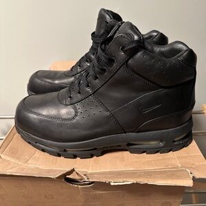 Nike ACG Goadome Boots